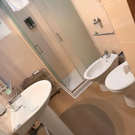 Dora 2,0 Bed & Breakfast 3*